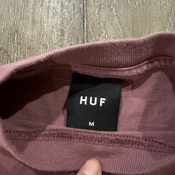 HUF T-Shirt - Picture 5 of 9